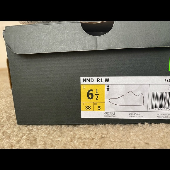 Adidas Nmd R1 - Picture 8 of 8